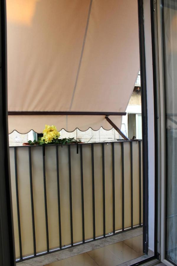 Casa Vacanza Grey Aparthotel Naples Luaran gambar