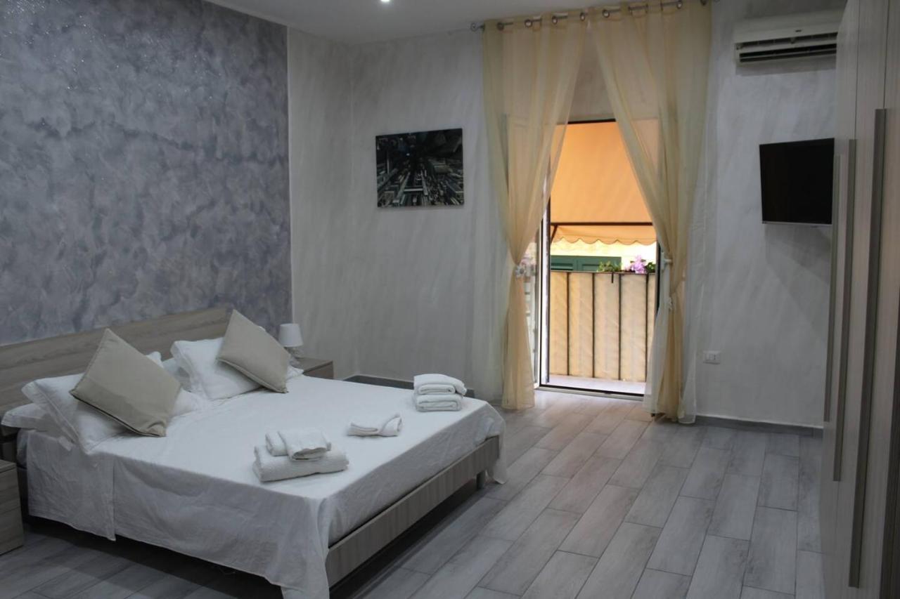 Casa Vacanza Grey Aparthotel Naples Luaran gambar